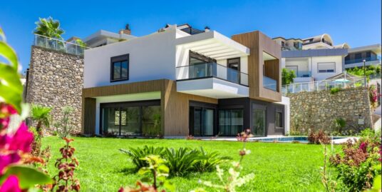Detached Villa with Stunning Mountain and Sea Views – For Sale in Alanya Kargicak