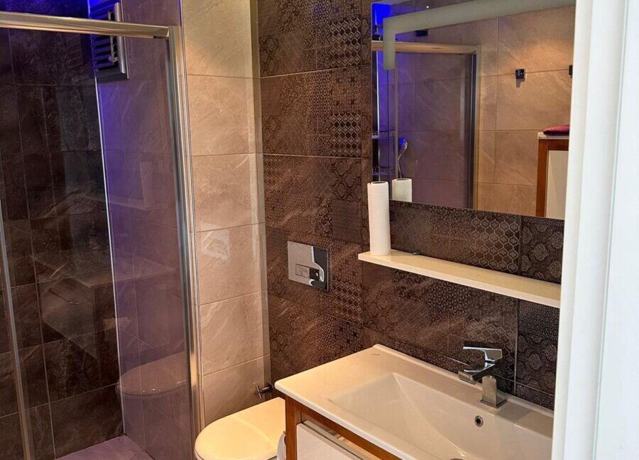 27912bc6-da02-426f-a64b-fba2e08808db