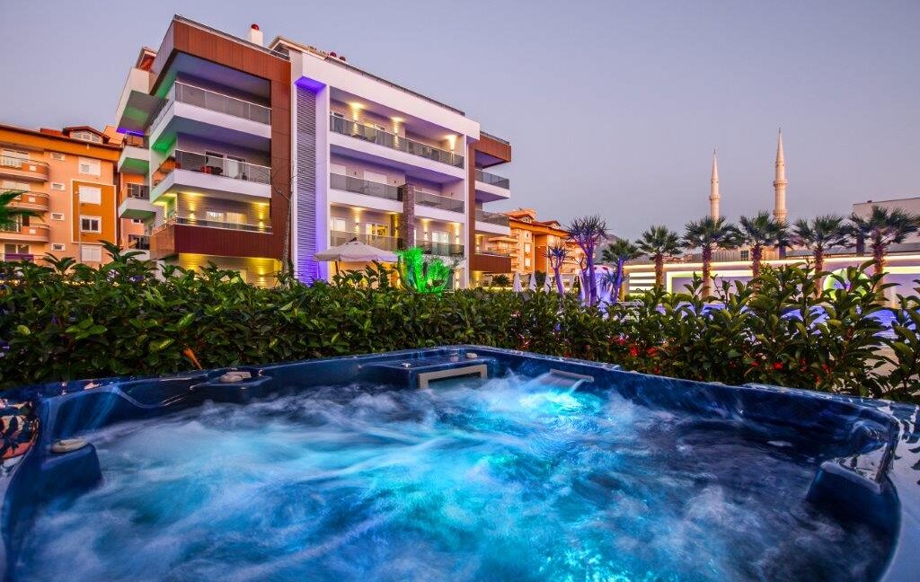 39d2f9a5-46f2-4e82-a080-8933176350f5