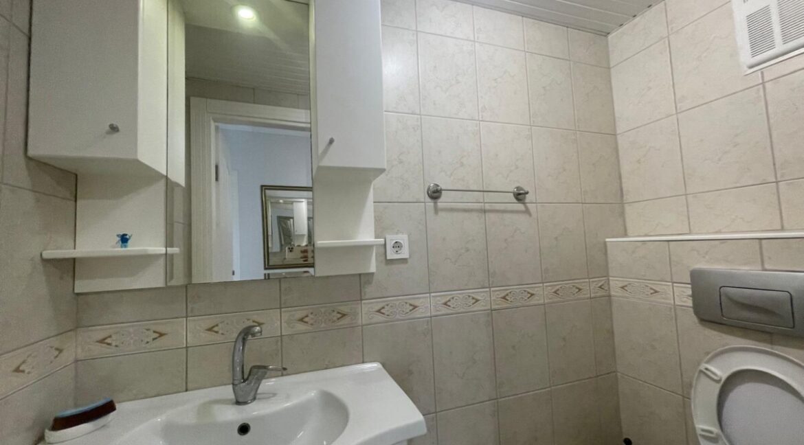 WhatsApp Image 2024-10-10 at 11.35.34 (1)