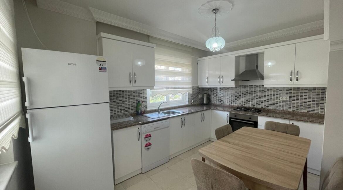 WhatsApp Image 2024-10-10 at 11.35.35 (3)