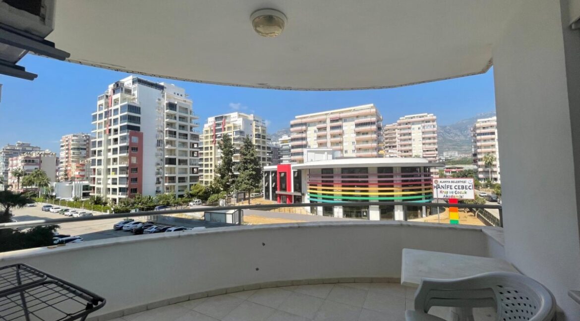 WhatsApp Image 2024-10-10 at 11.35.36 (3)