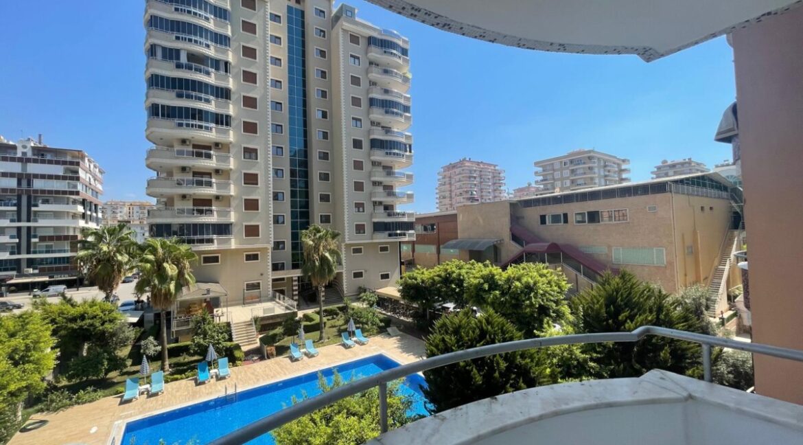 WhatsApp Image 2024-10-10 at 11.35.38 (2)