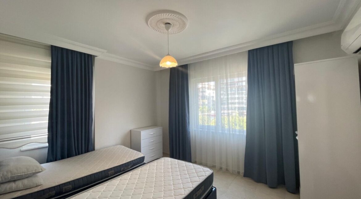 WhatsApp Image 2024-10-10 at 11.35.39 (2)