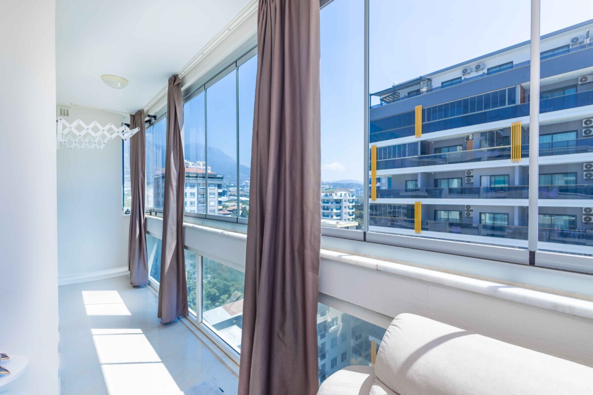 2+1 100m2 Apartment In Famous Yekta Tower – Mahmutlar