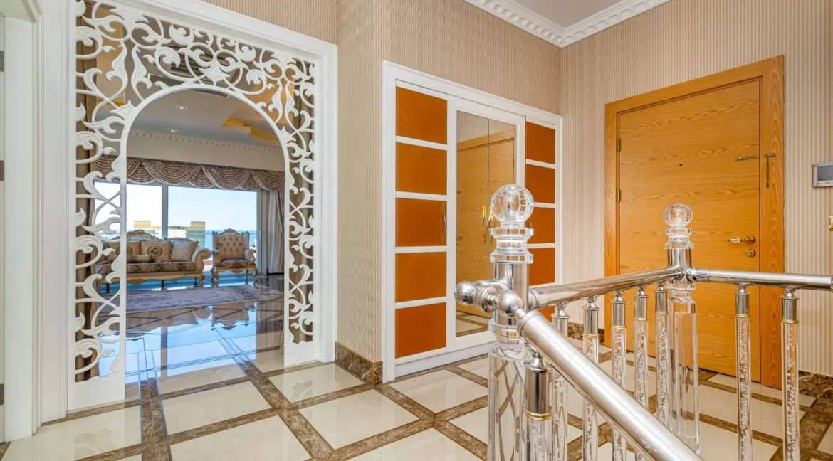 8cfe2720-51e6-46ba-b091-9fcf8f9078e5