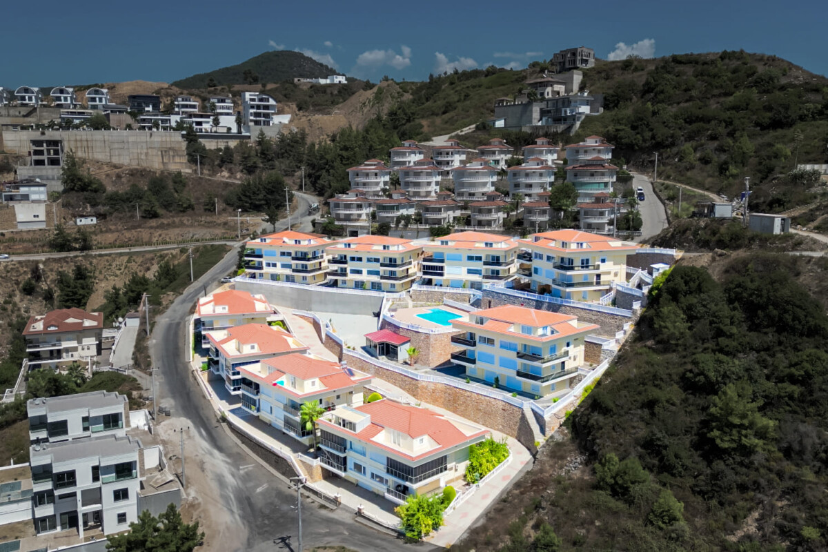 Sea View 3+1 Duplex Apartment For Sale In Kargicak