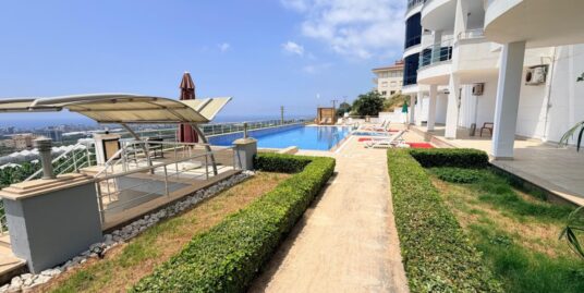 Spacious 3+1 Fully Furnished Apartment with Sea and Castle Views in Mahmutlar